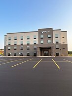 Riverstone Suites - Chippewa Falls