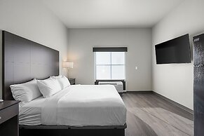 Riverstone Suites - Chippewa Falls