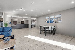 Riverstone Suites - Chippewa Falls