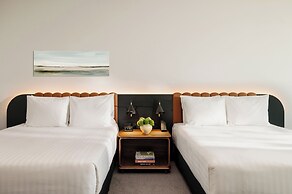 Crowne Plaza Adelaide Mawson Lakes by IHG