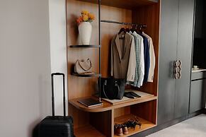 Crowne Plaza Adelaide Mawson Lakes by IHG