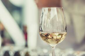 Crowne Plaza Adelaide Mawson Lakes by IHG