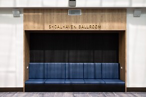 Crowne Plaza Adelaide Mawson Lakes by IHG