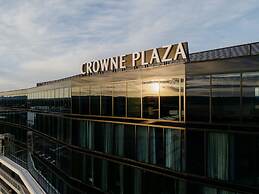 Crowne Plaza Adelaide Mawson Lakes by IHG