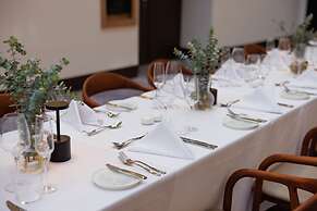 Crowne Plaza Adelaide Mawson Lakes by IHG