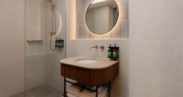 Crowne Plaza Adelaide Mawson Lakes by IHG