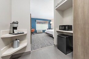 Holiday Inn Express & Suites Austin Airport East by IHG