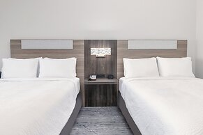 Holiday Inn Express & Suites Austin Airport East by IHG