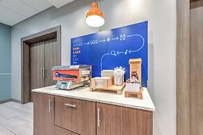 Holiday Inn Express & Suites Austin Airport East by IHG