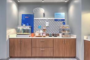 Holiday Inn Express & Suites Austin Airport East by IHG