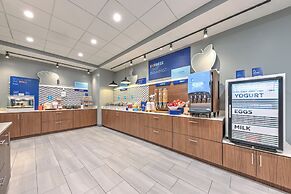 Holiday Inn Express & Suites Austin Airport East by IHG