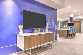 Holiday Inn Express & Suites Austin Airport East by IHG