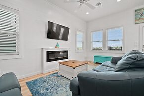 Knot at Work - PRIVATE POOL!