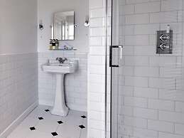 Wellwood Manor Guest House