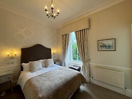 Wellwood Manor Guest House