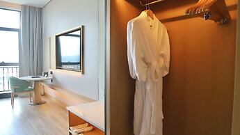 Holiday Inn Guiyang Airport by IHG