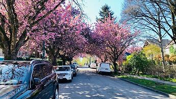 Vancouver West UBC-Adjacent Luxury Home Retreat 4B