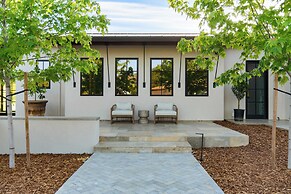 Mayacama Manor by Avantstay Luxe Escape w/ Pool