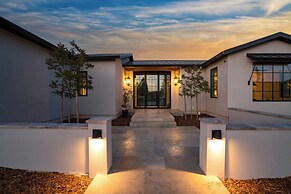 Mayacama Manor by Avantstay Luxe Escape w/ Pool