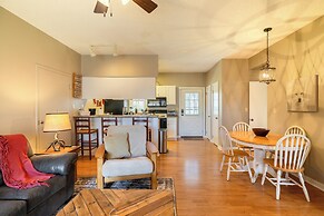 Rock Daisy by Avantstay Condo w/ Private Balcony