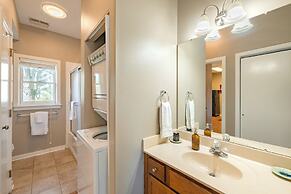 Rock Daisy by Avantstay Condo w/ Private Balcony