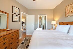 Rock Daisy by Avantstay Condo w/ Private Balcony