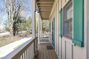 Rock Daisy by Avantstay Condo w/ Private Balcony