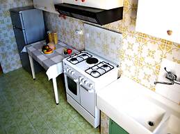 Air-conditioned Two-room Apartment With sea View Balcony in Torre Dell