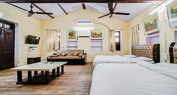 Fabhotel Royal Heritage