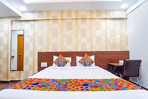 FabHotel Ellegant Inn