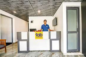 Fabhotel The Premium Villa