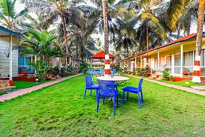 Fabhotel Bellini Morjim Resort