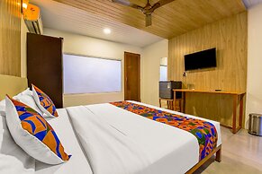 Fabhotel Bellini Morjim Resort