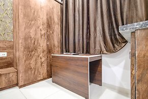 Fabhotel Sage Residency