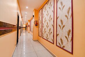 Fabhotel Royal Park Inn