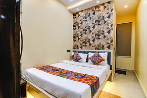 Fabhotel Royal Park Inn