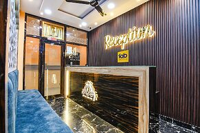 Fabhotel Royal Park Inn