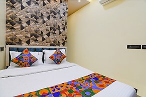 Fabhotel Royal Park Inn