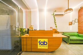 Fabhotel Dc Premium