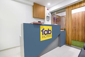 Fabhotel Royal King I