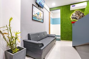 Fabhotel Royal King I