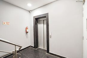 Fabhotel The Luxe Inn