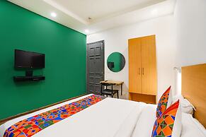 Fabhotel The Luxe Inn