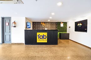 Fabhotel The Luxe Inn