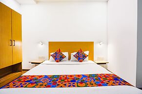 Fabhotel The Luxe Inn