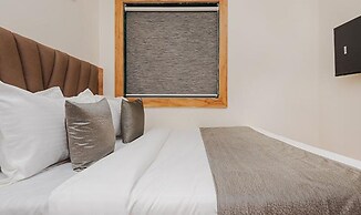 Fabhotel Airport Palace