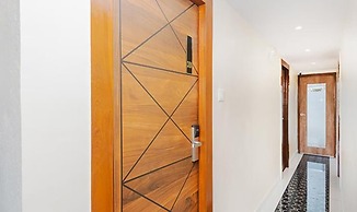 Fabhotel Airport Palace