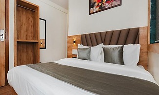 Fabhotel Airport Palace