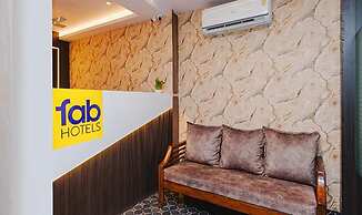 Fabhotel Airport Palace