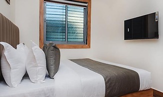 Fabhotel Airport Palace